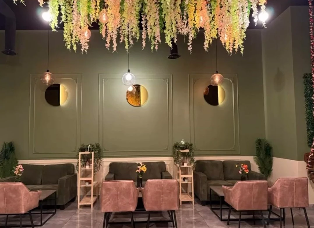 Best chai and coffee shop in Edmonton, AB